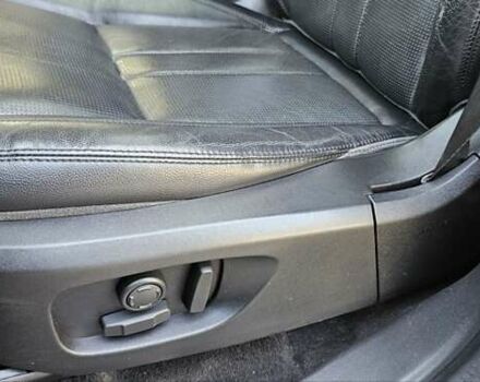 Чорний Ленд Ровер Discovery Sport, об'ємом двигуна 2 л та пробігом 220 тис. км за 18750 $, фото 15 на Automoto.ua