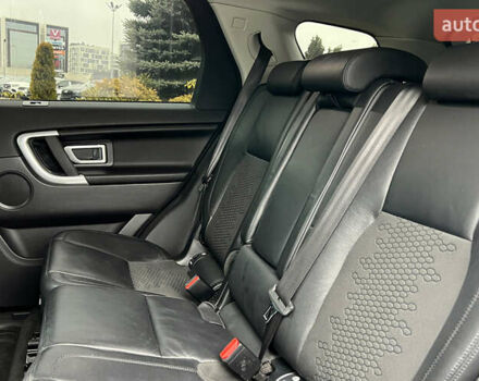 Черный Ленд Ровер Discovery Sport, объемом двигателя 2 л и пробегом 111 тыс. км за 20300 $, фото 20 на Automoto.ua