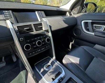 Черный Ленд Ровер Discovery Sport, объемом двигателя 2 л и пробегом 125 тыс. км за 20000 $, фото 6 на Automoto.ua