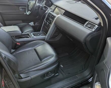 Черный Ленд Ровер Discovery Sport, объемом двигателя 2 л и пробегом 71 тыс. км за 20500 $, фото 10 на Automoto.ua