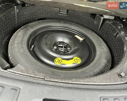 Черный Ленд Ровер Discovery Sport, объемом двигателя 2 л и пробегом 99 тыс. км за 19000 $, фото 59 на Automoto.ua