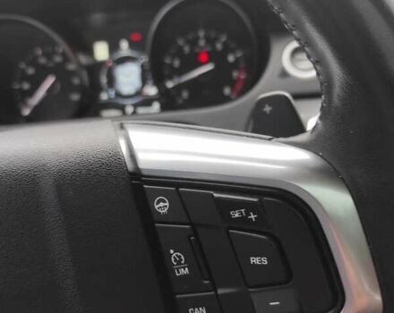 Чорний Ленд Ровер Discovery Sport, об'ємом двигуна 2 л та пробігом 153 тис. км за 18520 $, фото 38 на Automoto.ua