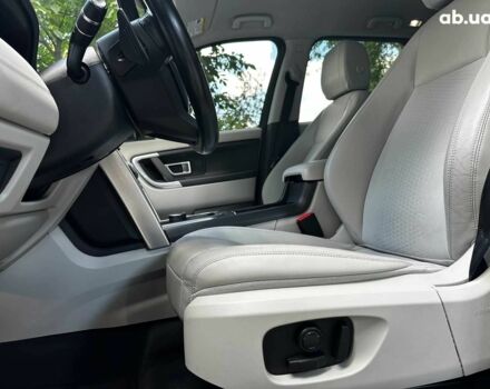Чорний Ленд Ровер Discovery Sport, об'ємом двигуна 2 л та пробігом 112 тис. км за 19490 $, фото 19 на Automoto.ua