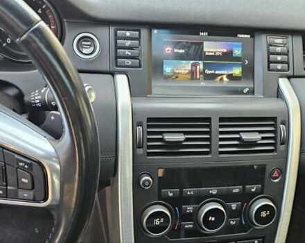 Чорний Ленд Ровер Discovery Sport, об'ємом двигуна 2 л та пробігом 220 тис. км за 18750 $, фото 20 на Automoto.ua