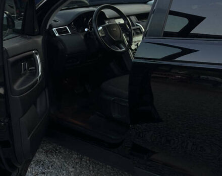 Черный Ленд Ровер Discovery Sport, объемом двигателя 2 л и пробегом 135 тыс. км за 19900 $, фото 20 на Automoto.ua