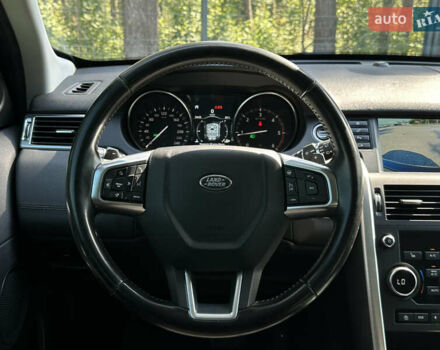 Черный Ленд Ровер Discovery Sport, объемом двигателя 2 л и пробегом 126 тыс. км за 21300 $, фото 24 на Automoto.ua