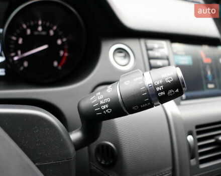 Черный Ленд Ровер Discovery Sport, объемом двигателя 2 л и пробегом 92 тыс. км за 20900 $, фото 23 на Automoto.ua