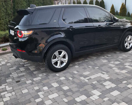 Черный Ленд Ровер Discovery Sport, объемом двигателя 2 л и пробегом 122 тыс. км за 22500 $, фото 3 на Automoto.ua