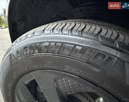 Черный Ленд Ровер Discovery Sport, объемом двигателя 2 л и пробегом 65 тыс. км за 26999 $, фото 26 на Automoto.ua