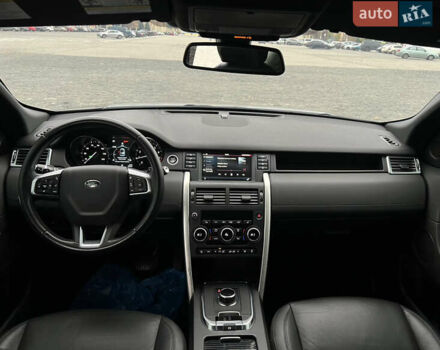 Черный Ленд Ровер Discovery Sport, объемом двигателя 2 л и пробегом 200 тыс. км за 18000 $, фото 16 на Automoto.ua