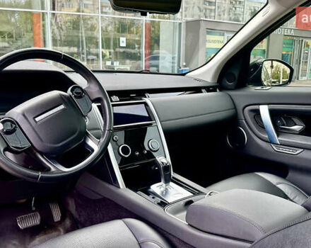 Черный Ленд Ровер Discovery Sport, объемом двигателя 2 л и пробегом 46 тыс. км за 33500 $, фото 27 на Automoto.ua