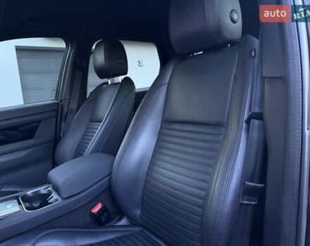 Черный Ленд Ровер Discovery Sport, объемом двигателя 2 л и пробегом 156 тыс. км за 20799 $, фото 38 на Automoto.ua
