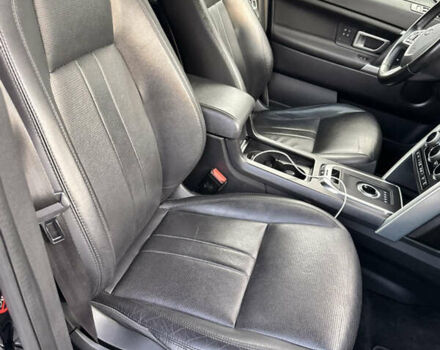 Черный Ленд Ровер Discovery Sport, объемом двигателя 2 л и пробегом 110 тыс. км за 21900 $, фото 22 на Automoto.ua