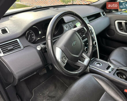 Черный Ленд Ровер Discovery Sport, объемом двигателя 2 л и пробегом 110 тыс. км за 21900 $, фото 13 на Automoto.ua