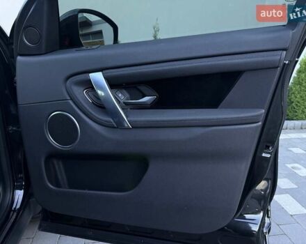 Черный Ленд Ровер Discovery Sport, объемом двигателя 2 л и пробегом 156 тыс. км за 20799 $, фото 35 на Automoto.ua