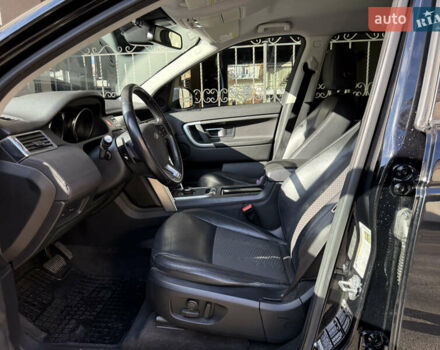 Черный Ленд Ровер Discovery Sport, объемом двигателя 2 л и пробегом 81 тыс. км за 20990 $, фото 14 на Automoto.ua