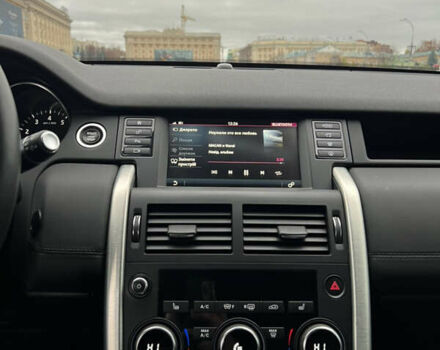 Черный Ленд Ровер Discovery Sport, объемом двигателя 2 л и пробегом 200 тыс. км за 18000 $, фото 23 на Automoto.ua