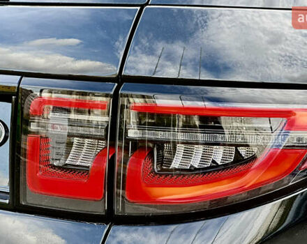 Черный Ленд Ровер Discovery Sport, объемом двигателя 2 л и пробегом 46 тыс. км за 33500 $, фото 6 на Automoto.ua