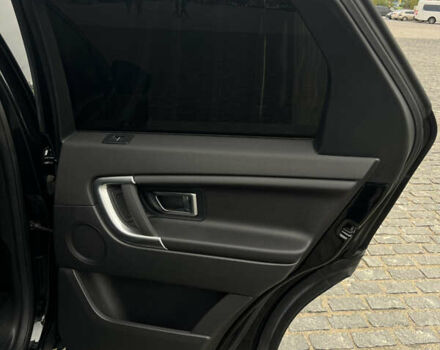 Черный Ленд Ровер Discovery Sport, объемом двигателя 2 л и пробегом 200 тыс. км за 18000 $, фото 13 на Automoto.ua