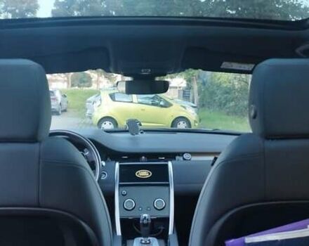 Черный Ленд Ровер Discovery Sport, объемом двигателя 2 л и пробегом 130 тыс. км за 25921 $, фото 3 на Automoto.ua