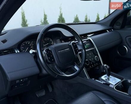 Черный Ленд Ровер Discovery Sport, объемом двигателя 2 л и пробегом 156 тыс. км за 20799 $, фото 44 на Automoto.ua