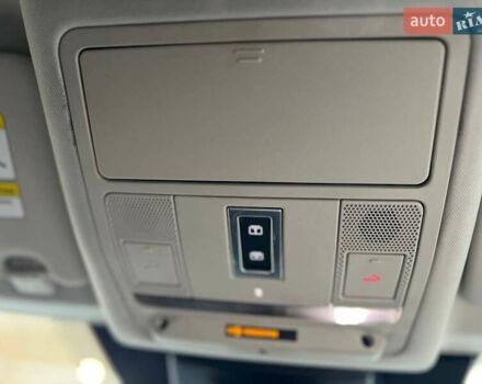 Черный Ленд Ровер Discovery Sport, объемом двигателя 2 л и пробегом 15 тыс. км за 33000 $, фото 38 на Automoto.ua