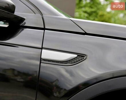 Черный Ленд Ровер Discovery Sport, объемом двигателя 2 л и пробегом 142 тыс. км за 23899 $, фото 45 на Automoto.ua