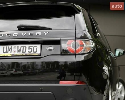 Черный Ленд Ровер Discovery Sport, объемом двигателя 2 л и пробегом 142 тыс. км за 23899 $, фото 94 на Automoto.ua
