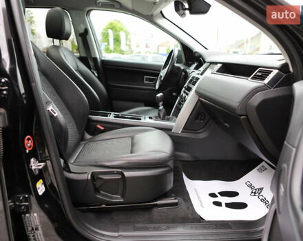 Черный Ленд Ровер Discovery Sport, объемом двигателя 2 л и пробегом 142 тыс. км за 23899 $, фото 135 на Automoto.ua