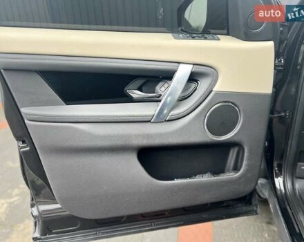 Чорний Ленд Ровер Discovery Sport, об'ємом двигуна 2 л та пробігом 160 тис. км за 28500 $, фото 18 на Automoto.ua