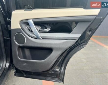 Чорний Ленд Ровер Discovery Sport, об'ємом двигуна 2 л та пробігом 160 тис. км за 28500 $, фото 27 на Automoto.ua