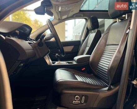 Черный Ленд Ровер Discovery Sport, объемом двигателя 2 л и пробегом 15 тыс. км за 33000 $, фото 14 на Automoto.ua