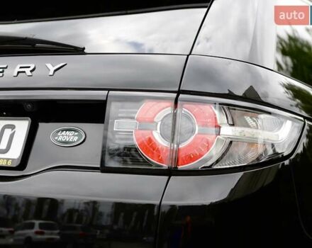 Черный Ленд Ровер Discovery Sport, объемом двигателя 2 л и пробегом 142 тыс. км за 23899 $, фото 72 на Automoto.ua