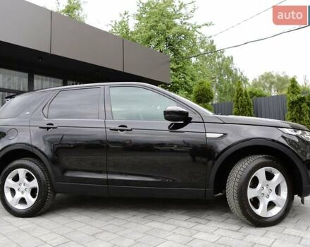 Черный Ленд Ровер Discovery Sport, объемом двигателя 2 л и пробегом 142 тыс. км за 23899 $, фото 40 на Automoto.ua