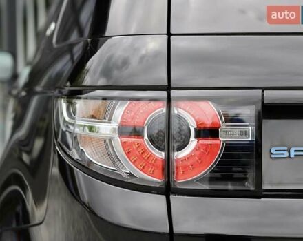 Черный Ленд Ровер Discovery Sport, объемом двигателя 2 л и пробегом 142 тыс. км за 23899 $, фото 88 на Automoto.ua