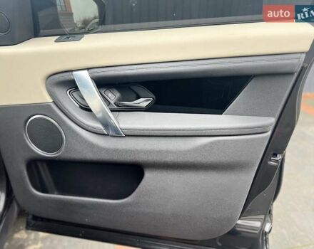 Чорний Ленд Ровер Discovery Sport, об'ємом двигуна 2 л та пробігом 160 тис. км за 28500 $, фото 32 на Automoto.ua