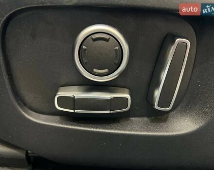 Черный Ленд Ровер Discovery Sport, объемом двигателя 2 л и пробегом 15 тыс. км за 33000 $, фото 15 на Automoto.ua