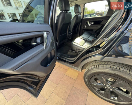 Черный Ленд Ровер Discovery Sport, объемом двигателя 2 л и пробегом 54 тыс. км за 29500 $, фото 17 на Automoto.ua