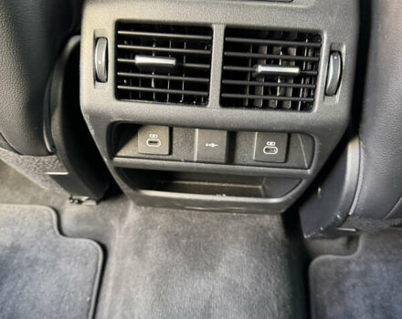 Черный Ленд Ровер Discovery Sport, объемом двигателя 2 л и пробегом 54 тыс. км за 29500 $, фото 16 на Automoto.ua