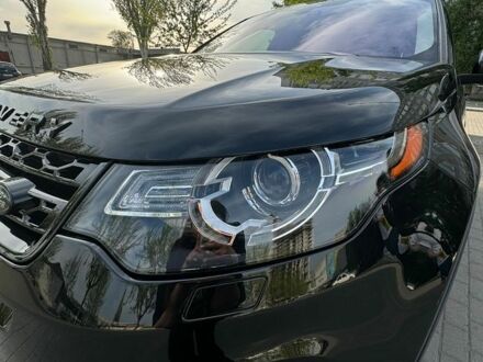 Черный Ленд Ровер Discovery Sport, объемом двигателя 2 л и пробегом 96 тыс. км за 17999 $, фото 1 на Automoto.ua