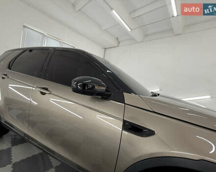 Коричневий Ленд Ровер Discovery Sport, об'ємом двигуна 2 л та пробігом 123 тис. км за 18999 $, фото 3 на Automoto.ua