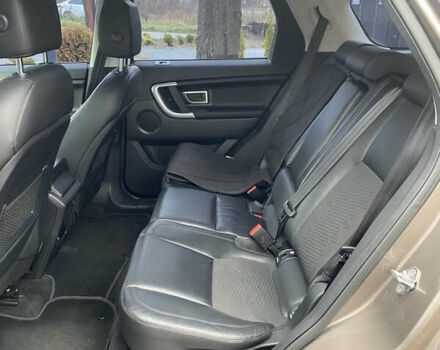 Коричневый Ленд Ровер Discovery Sport, объемом двигателя 2 л и пробегом 108 тыс. км за 29900 $, фото 10 на Automoto.ua