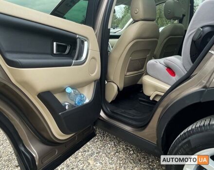 Коричневий Ленд Ровер Discovery Sport, об'ємом двигуна 2 л та пробігом 168 тис. км за 20499 $, фото 16 на Automoto.ua
