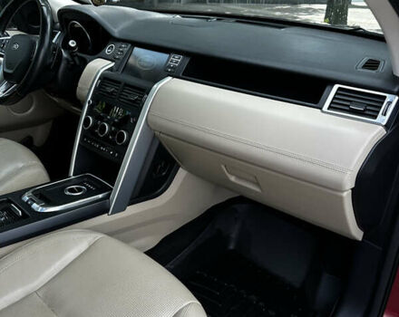 Красный Ленд Ровер Discovery Sport, объемом двигателя 2 л и пробегом 240 тыс. км за 19000 $, фото 24 на Automoto.ua