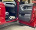 Красный Ленд Ровер Discovery Sport, объемом двигателя 2 л и пробегом 170 тыс. км за 18450 $, фото 26 на Automoto.ua