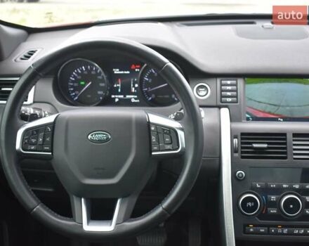 Красный Ленд Ровер Discovery Sport, объемом двигателя 2 л и пробегом 66 тыс. км за 20700 $, фото 3 на Automoto.ua