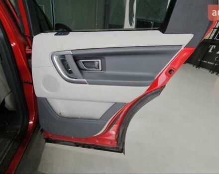 Красный Ленд Ровер Discovery Sport, объемом двигателя 2 л и пробегом 111 тыс. км за 16550 $, фото 8 на Automoto.ua