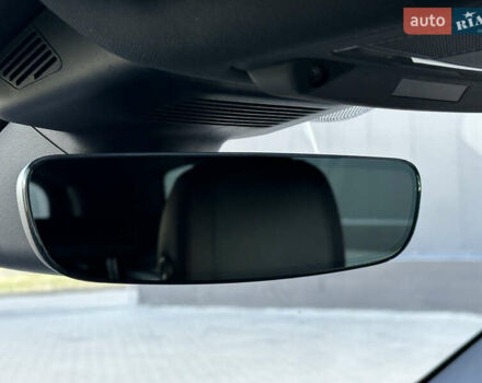 Красный Ленд Ровер Discovery Sport, объемом двигателя 2 л и пробегом 69 тыс. км за 39500 $, фото 37 на Automoto.ua