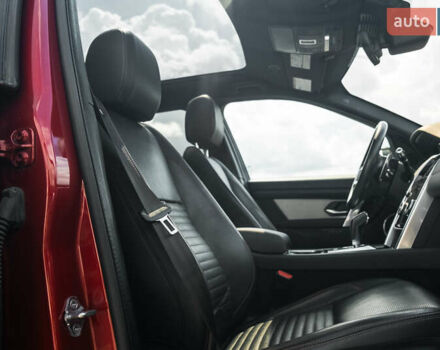 Красный Ленд Ровер Discovery Sport, объемом двигателя 2 л и пробегом 77 тыс. км за 45000 $, фото 10 на Automoto.ua