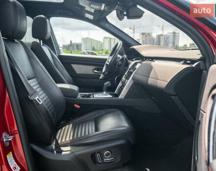 Красный Ленд Ровер Discovery Sport, объемом двигателя 2 л и пробегом 77 тыс. км за 45000 $, фото 11 на Automoto.ua